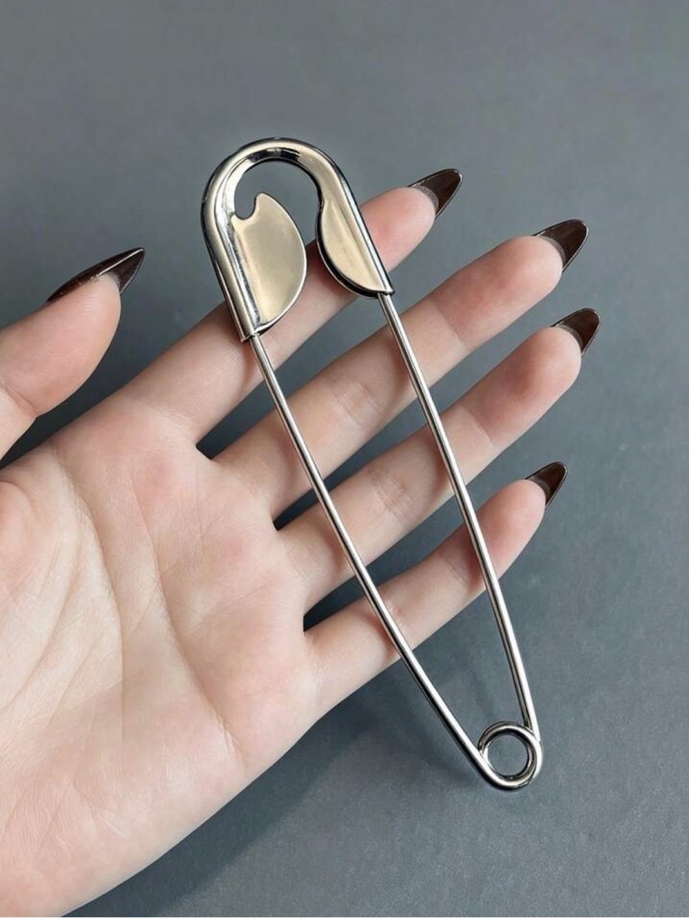 Chose 1 Large Fashion Safety Pin Hair Pin - Black, Silver,Red, Gold - Picture 6 of 7